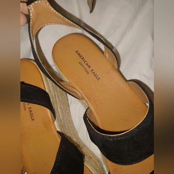 Black wedge sandals - Picture 3 of 4